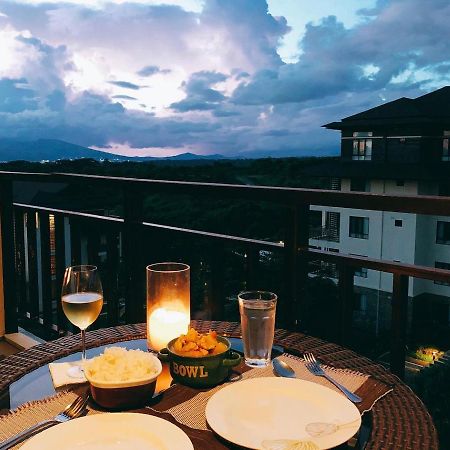 Anvaya Cove Penthouse Unit 10-2 Br. Appartement Morong  Buitenkant foto